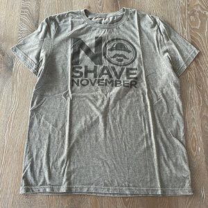 Men’s American Eagle Short Sleeved Graphic Tee | Large